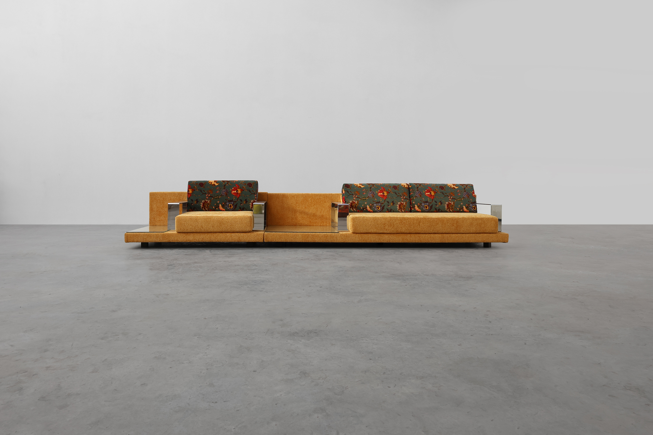 Mid-Century Modern Italian Living Room Set, 1960s, Set of 2thumbnail